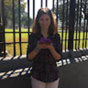 Meet your Posher, Carla